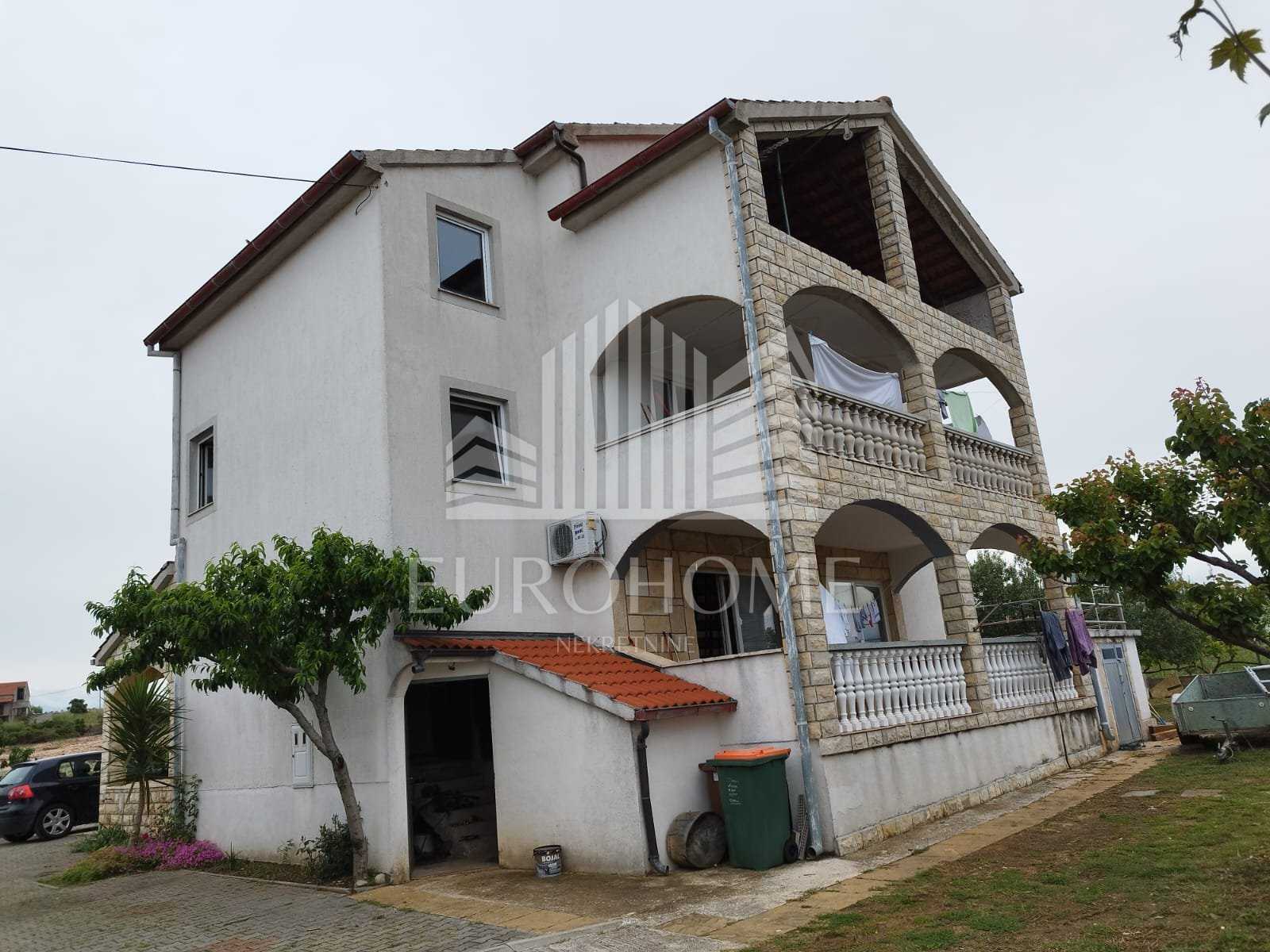 بيت في Curkovic, Zadarska Zupanija 11992383