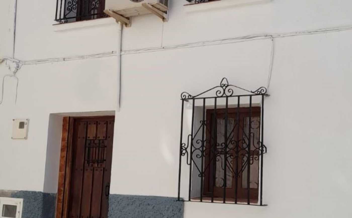 жилой дом в Писарра, Андалусия 11992556