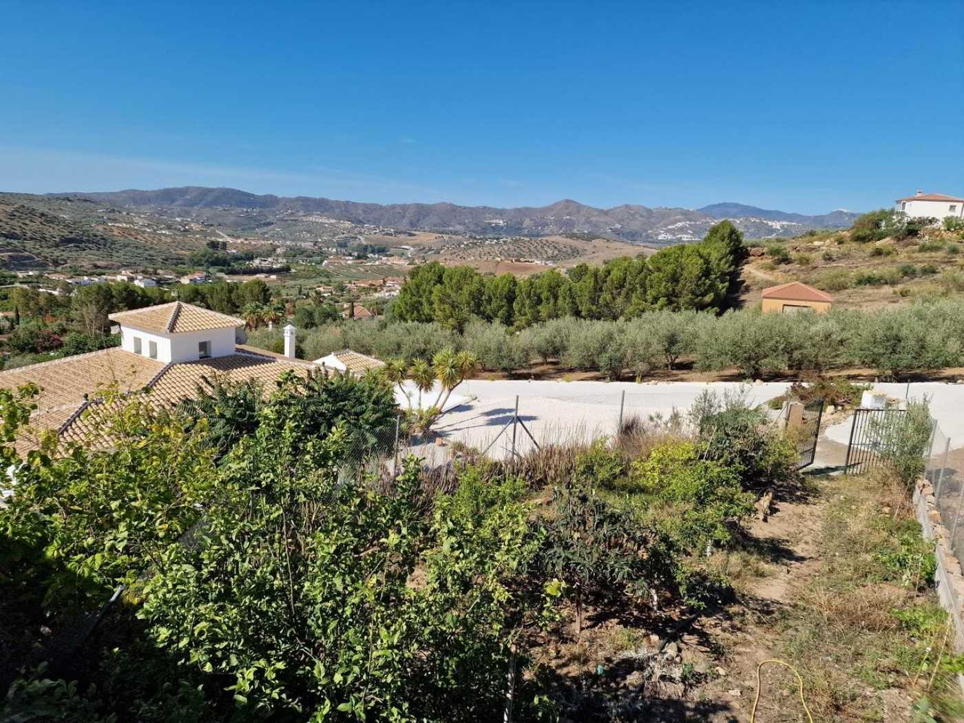 House in Alcaucin, Andalusia 11992611