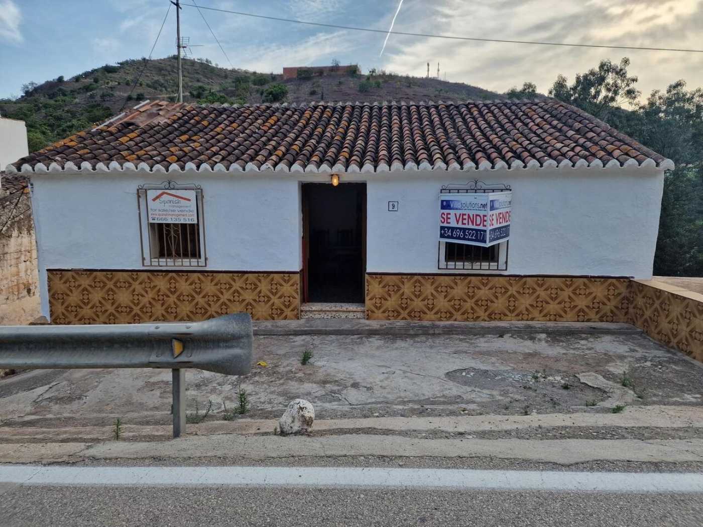 House in Viñuela, Andalusia 11992617