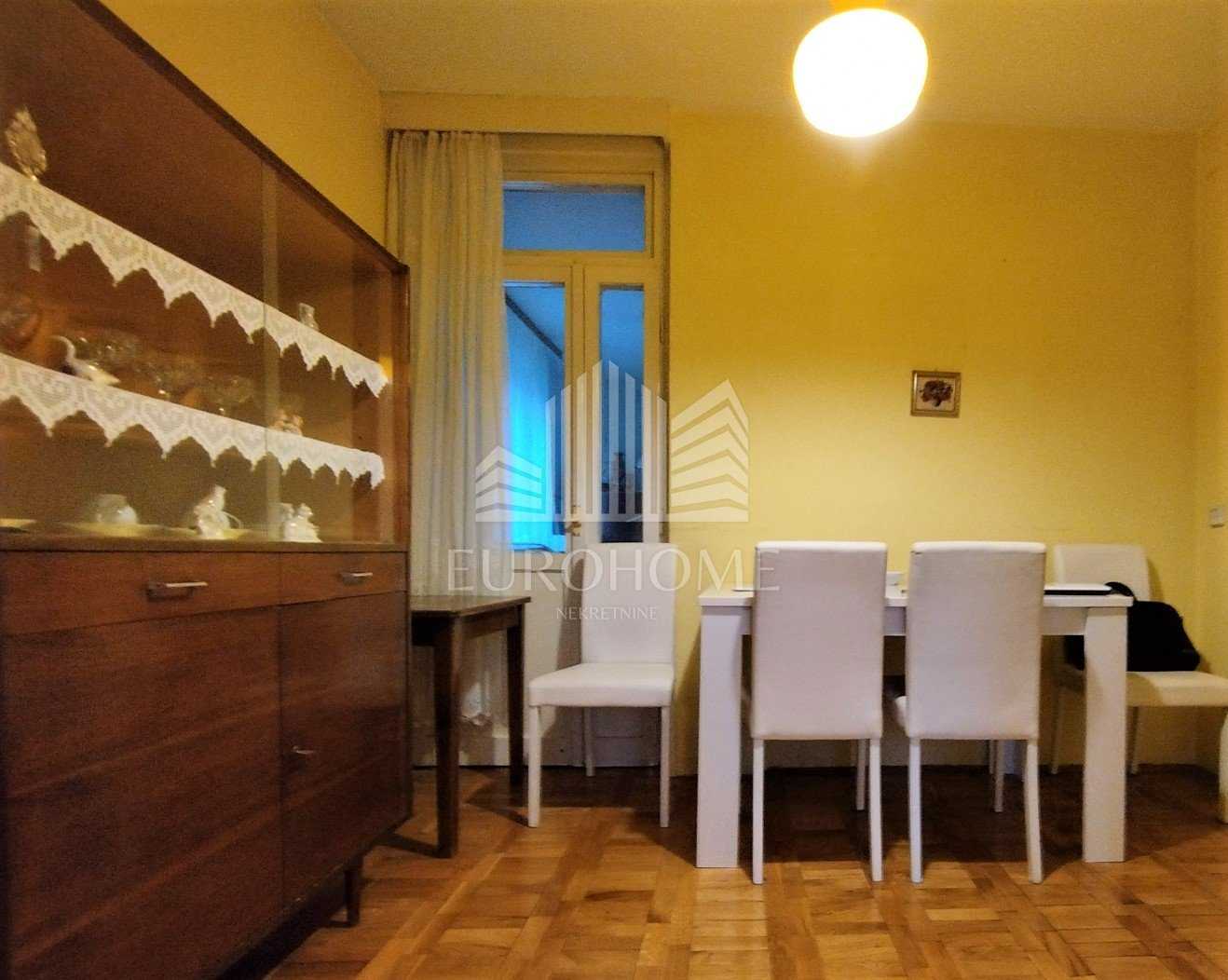 Condominium dans Sesvete, City of Zagreb 11992782