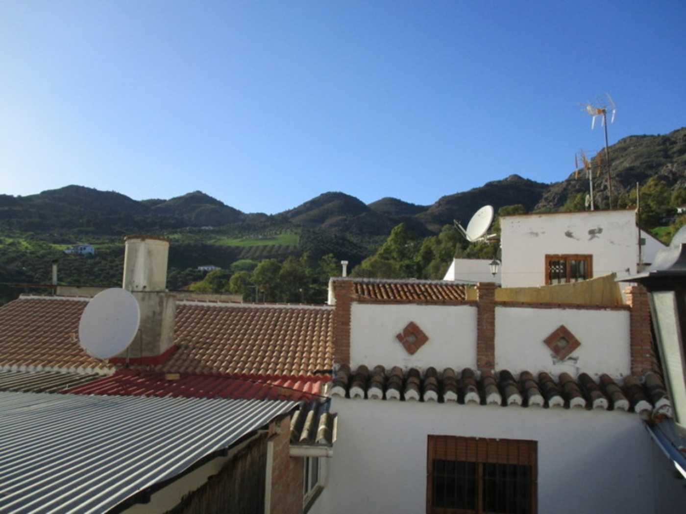 House in Pizarra, Andalusia 11992832