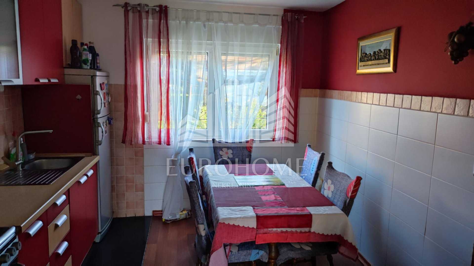rumah dalam Strmec, Istarska županija 11992983
