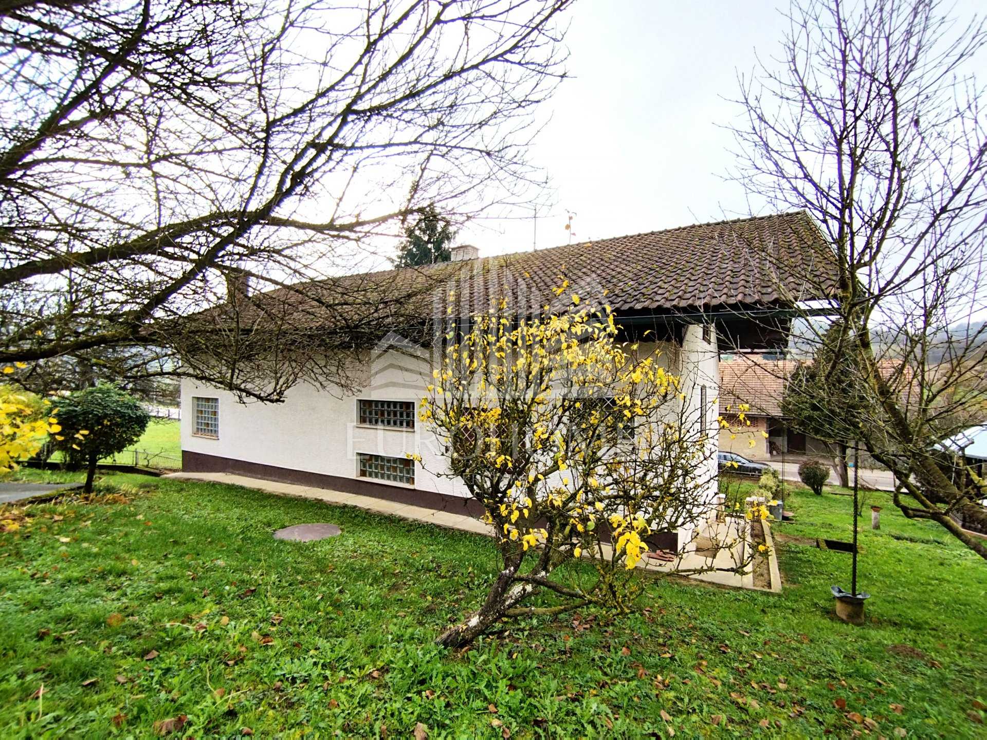 بيت في Bobovec Rozganski, Zagreb County 11993096