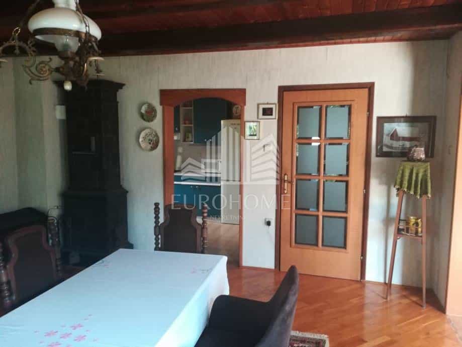 Casa nel Donji Bukovec, Zagabria, Laurea 11993300