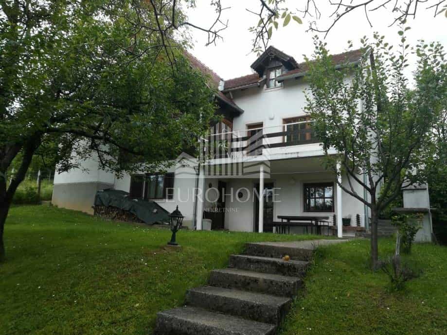 Haus im Donji Bukovec, Zagreb, Grad 11993300
