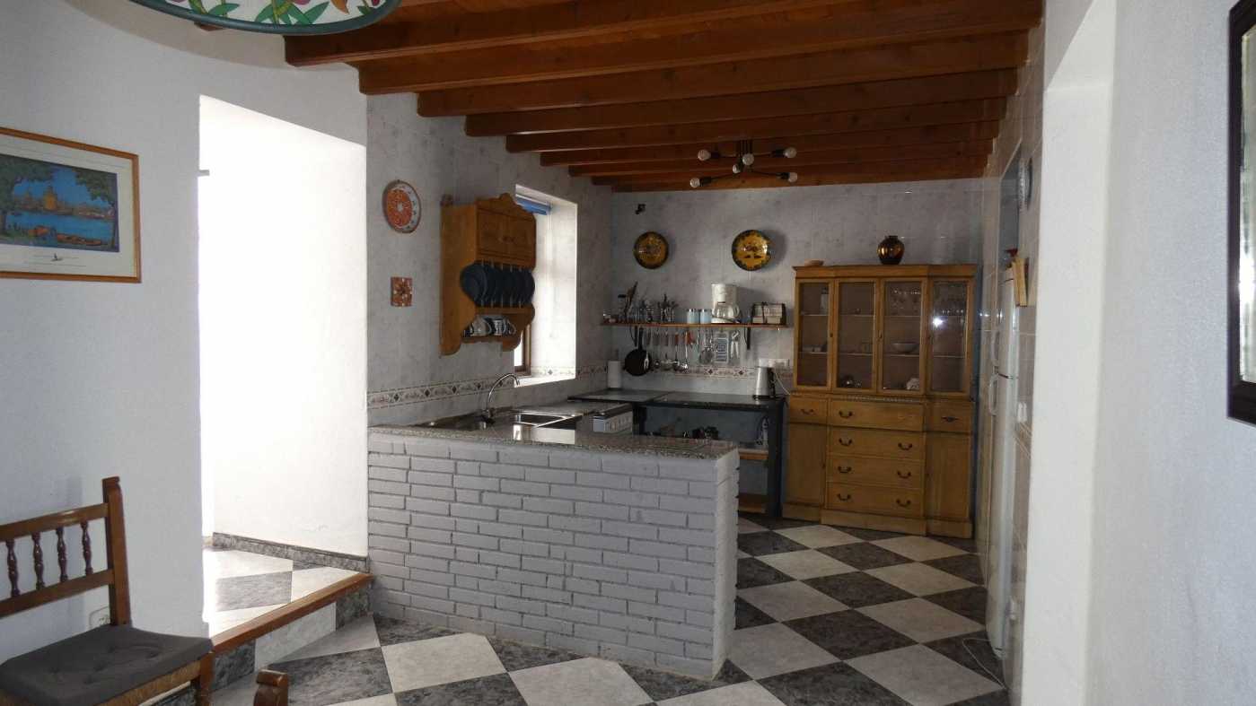 rumah dalam Alozaina, Andalusia 11994085