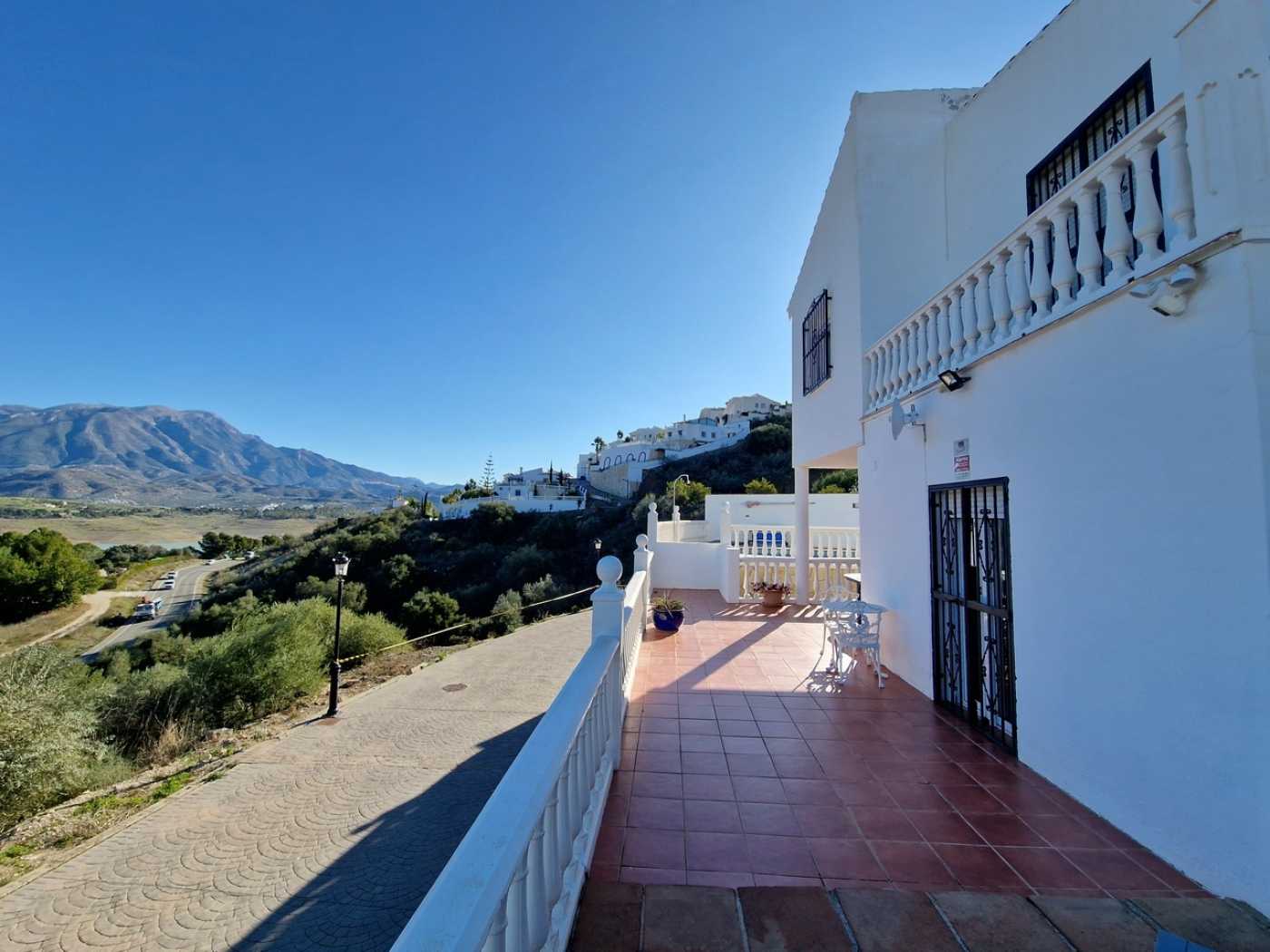 House in Viñuela, Andalusia 11994346