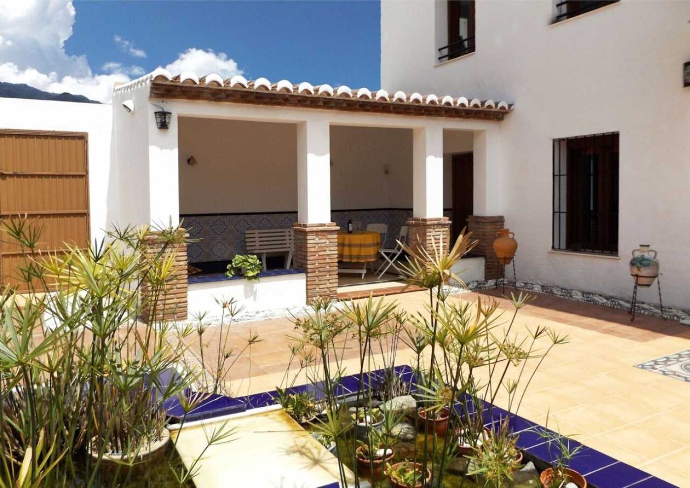 Casa nel Canillas de Aceituno, Andalusia 11994628