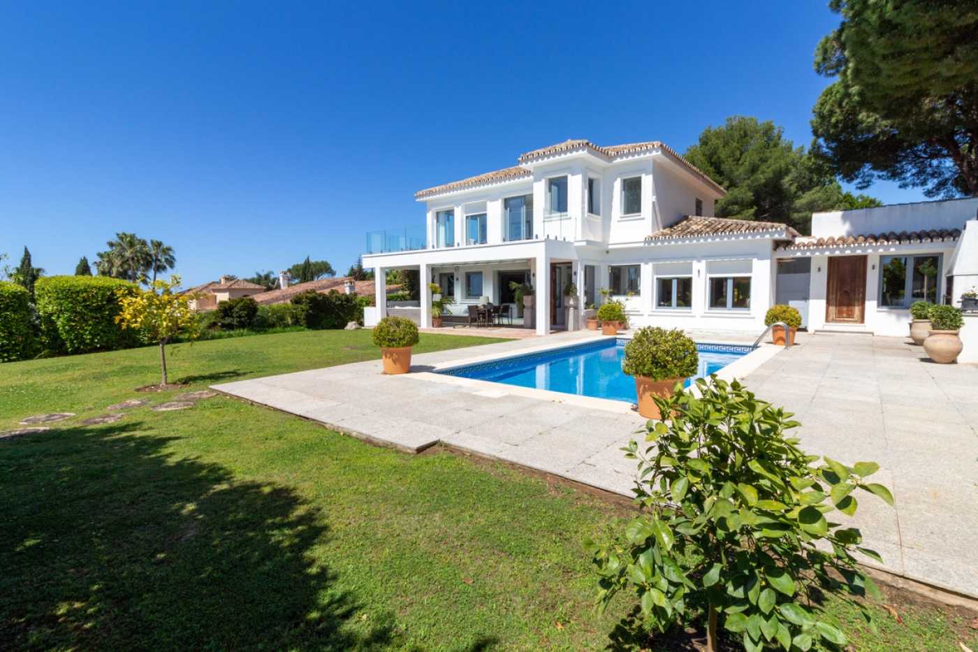 σπίτι σε Marbella, Andalucía 11995265