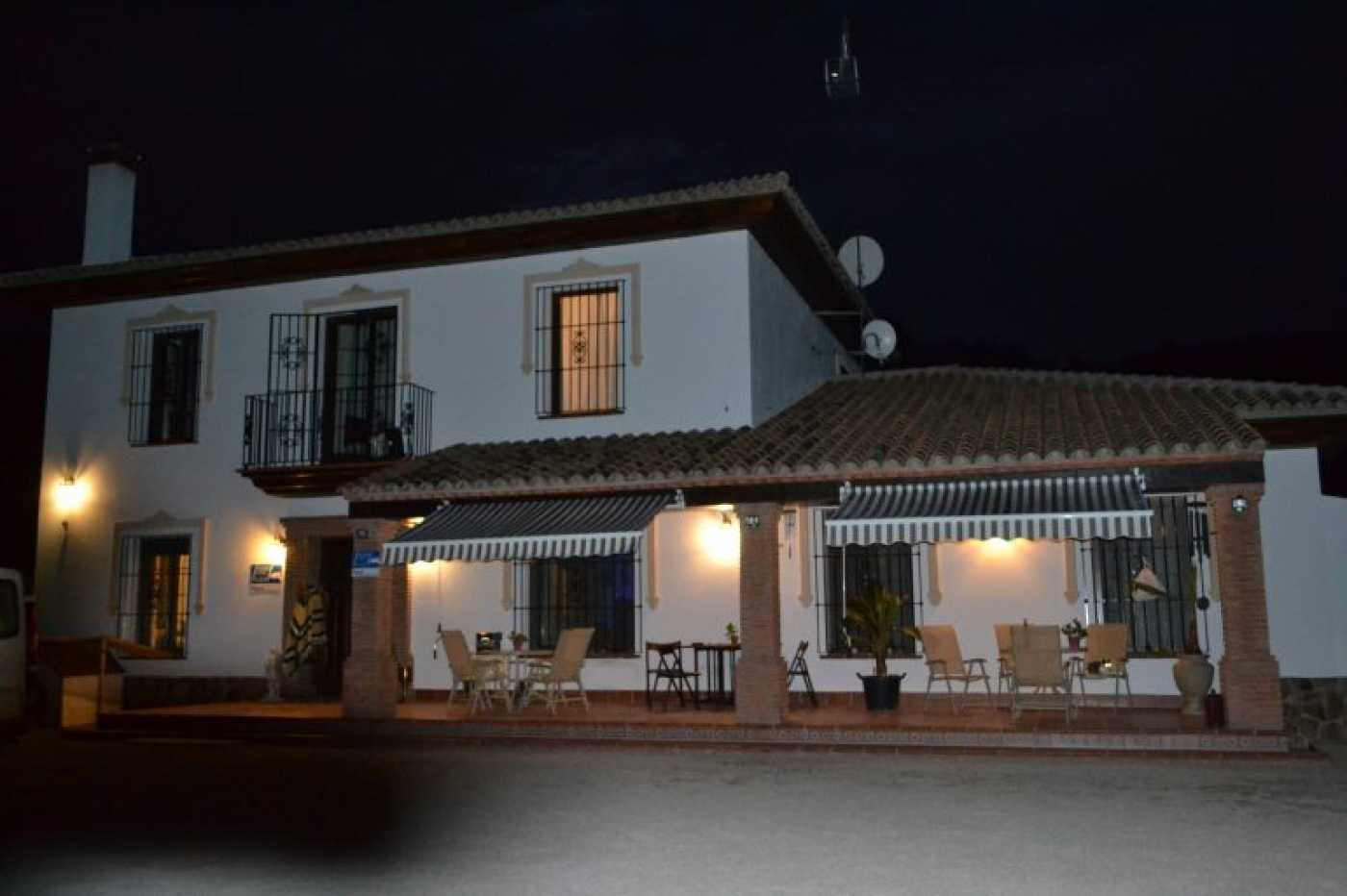 Будинок в Setenil de las Bodegas, Andalusia 11995608