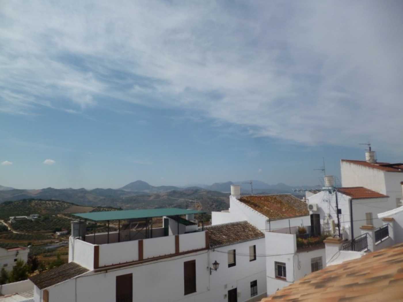 सम्मिलित में Olvera, Andalusia 11995659