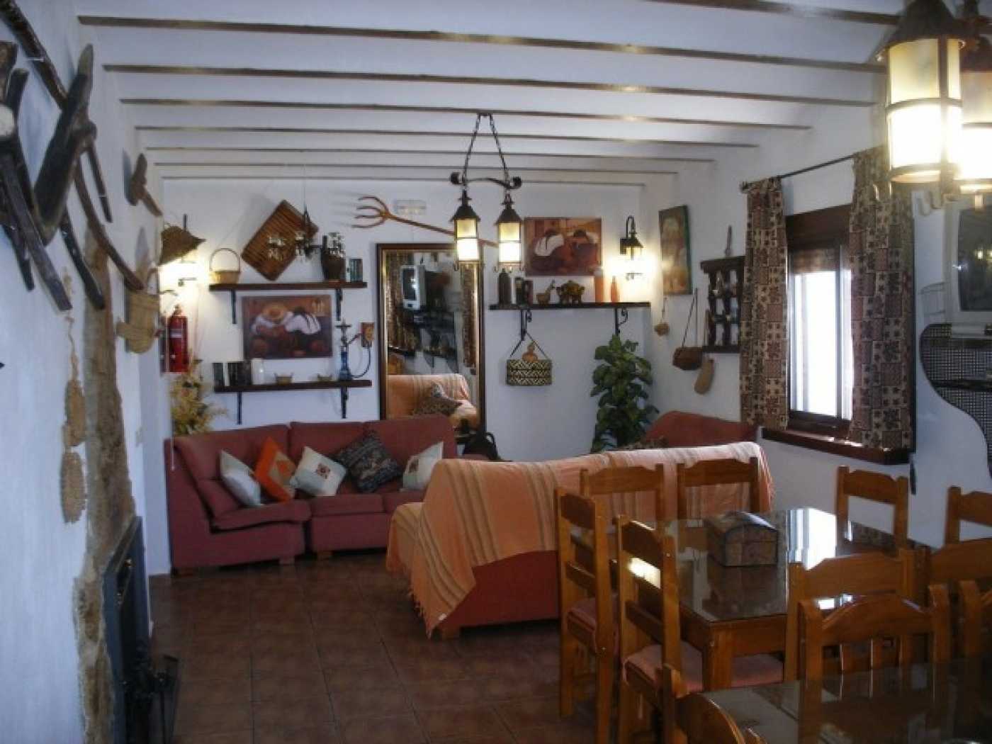 بيت في Cuevas del Campo, Andalusia 11995925