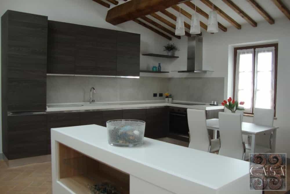 Condominium in San Gimignano, Tuscany 11996288