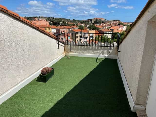 Condominium in Collioure, Occitanie 11996368