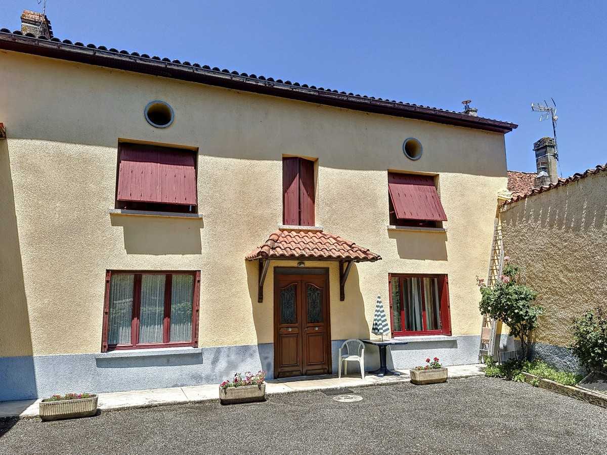 House in Saint-Gaudens, Occitanie 11996376