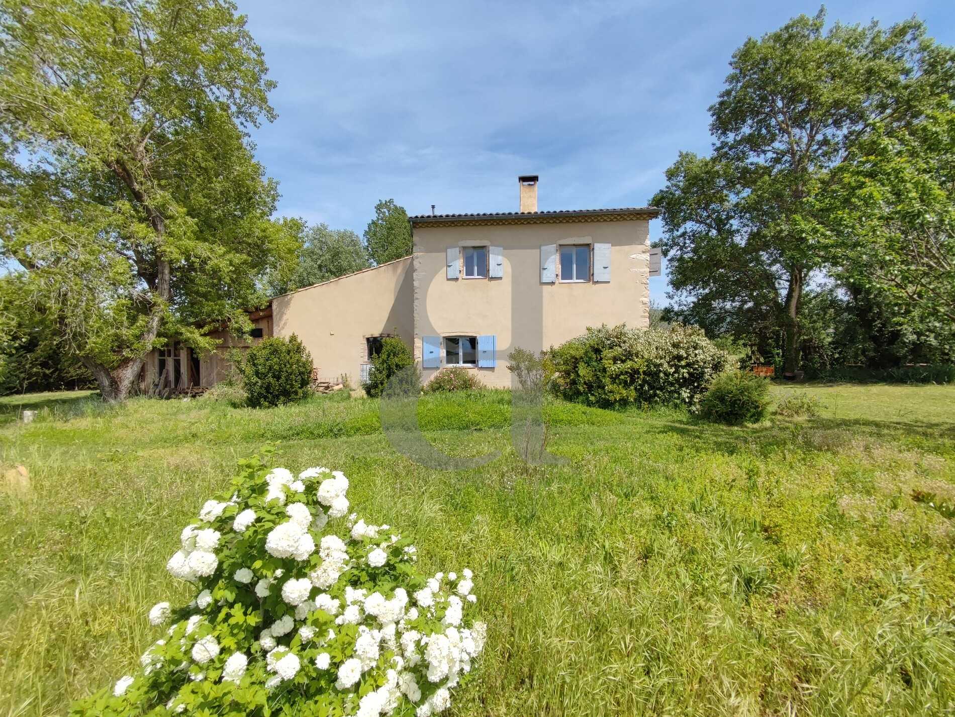 Dom w La Begude-de-Mazenc, Owernia-Rodan-Alpy 11996550