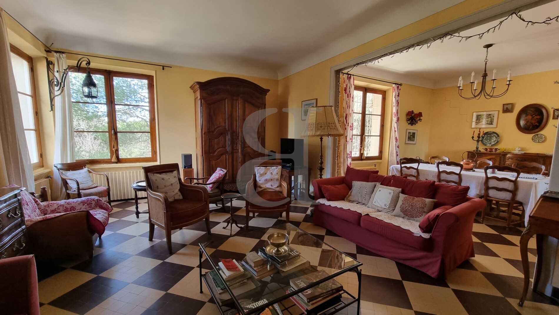 房子 在 Mazan, Provence-Alpes-Côte d'Azur 11996551