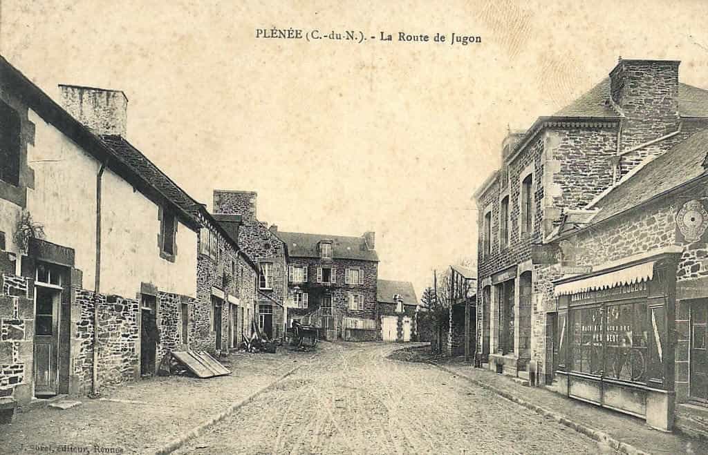 房子 在 Plénée-Jugon, Brittany 11996566