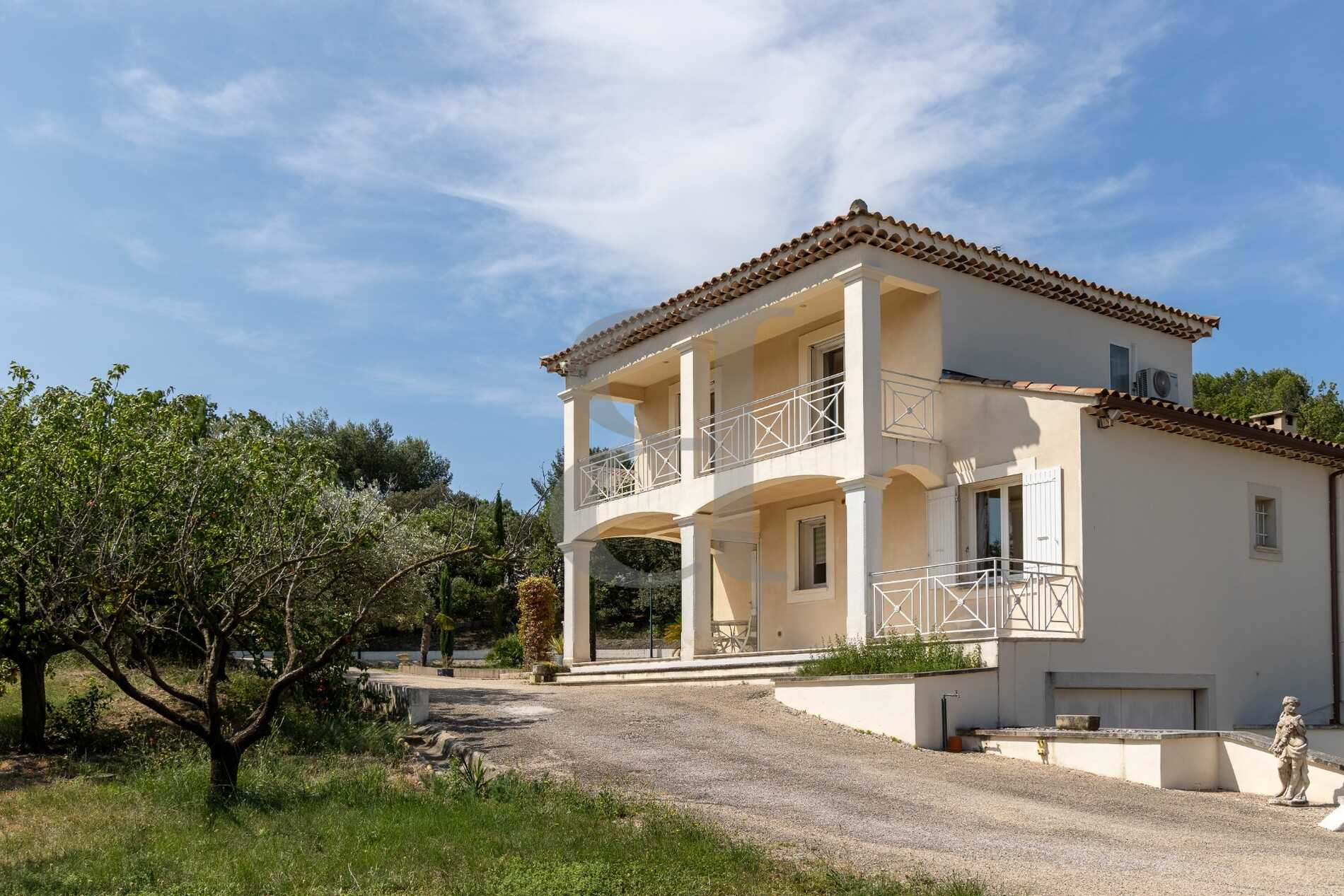 Haus im Eyragues, Provence-Alpes-Côte d'Azur 11996584