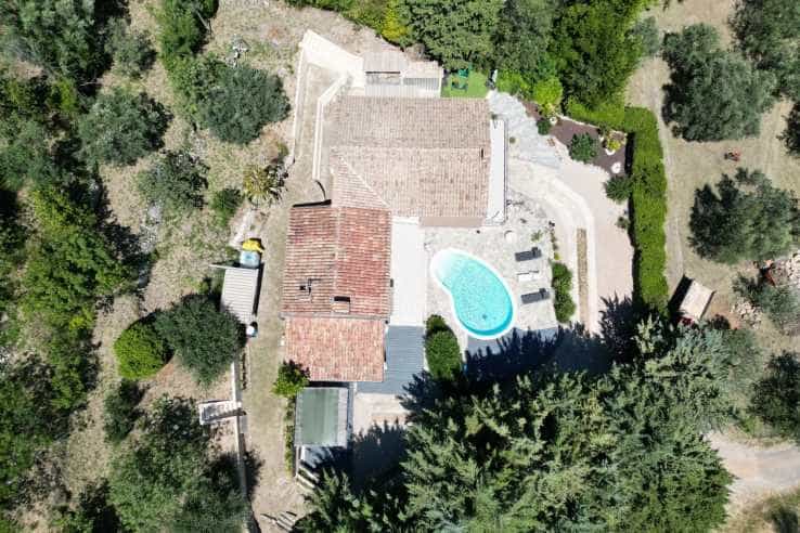Haus im Seillans, Provence-Alpes-Côte d'Azur 11997470