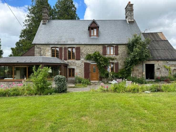 Casa nel Saint-Sever-Calvados, Normandie 11997475