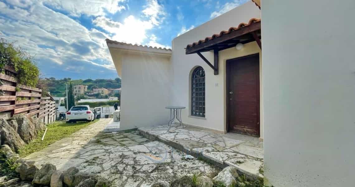 House in Pampoula, Lemesos 11998456