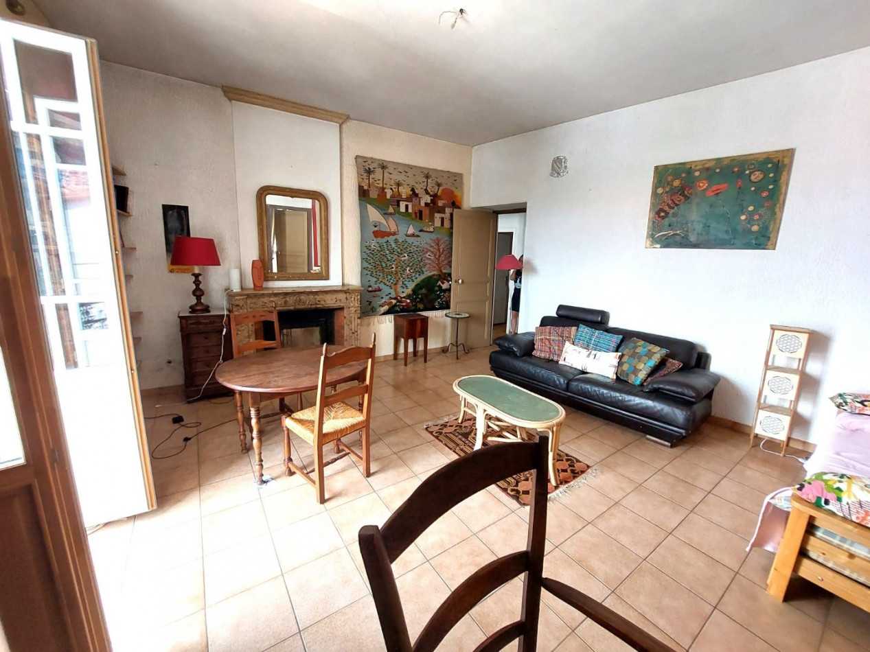 Condominium dans Montesquieu-des-Albères, Occitanie 11998465