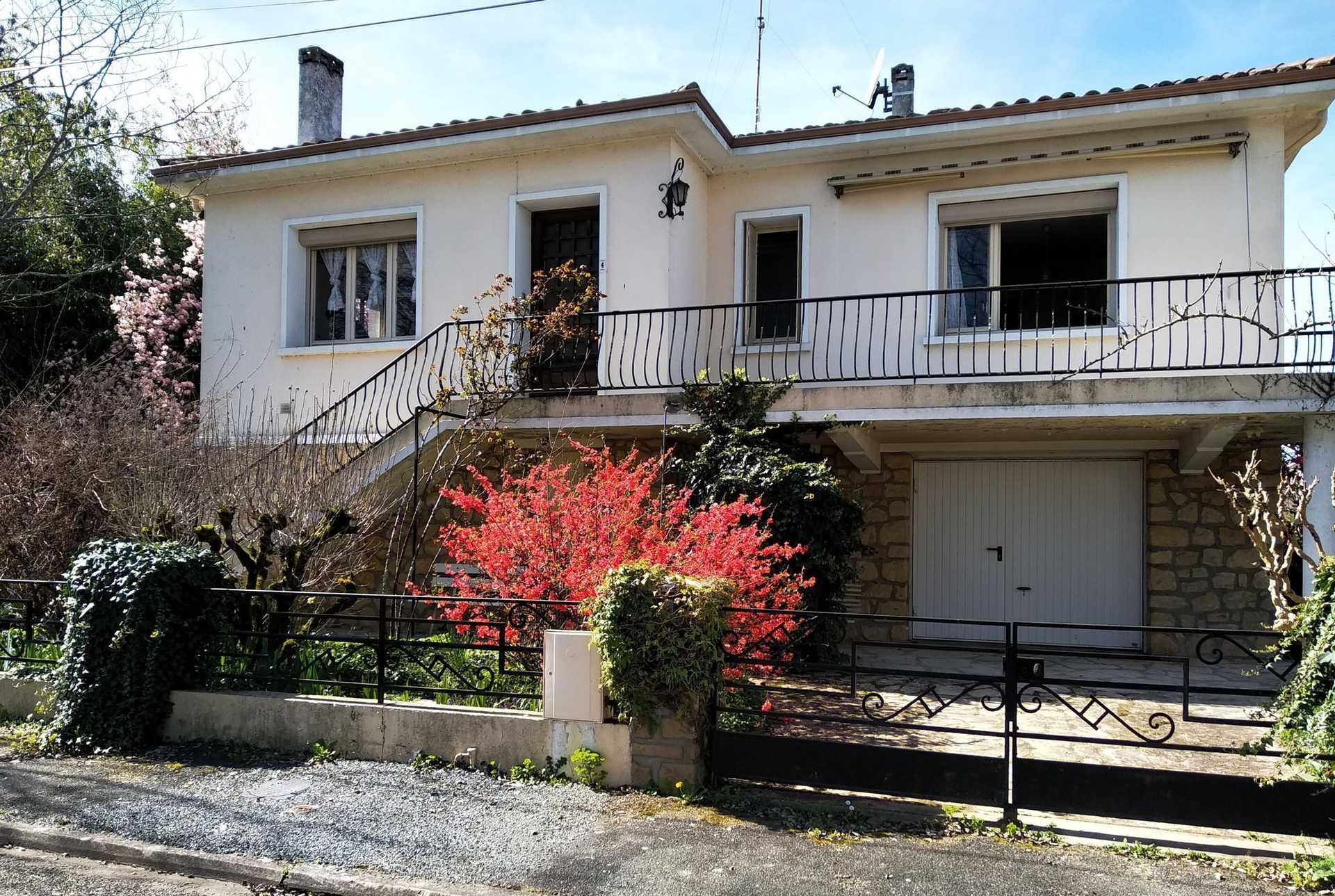 Rumah di Bergerac, Nouvelle-Aquitaine 11998493