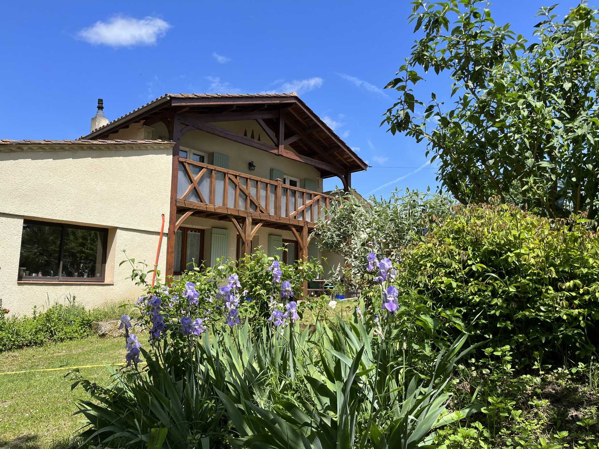Dom w Mauvezin-sur-Gupie, Nouvelle-Aquitaine 11998521