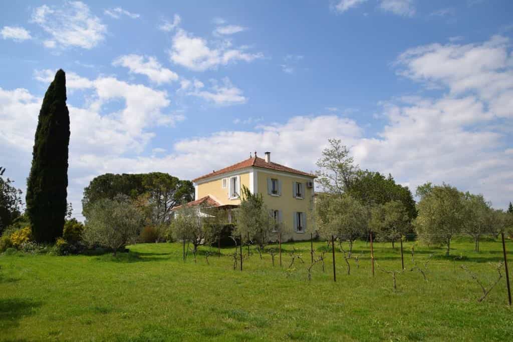 House in Ledignan, Occitanie 11998535