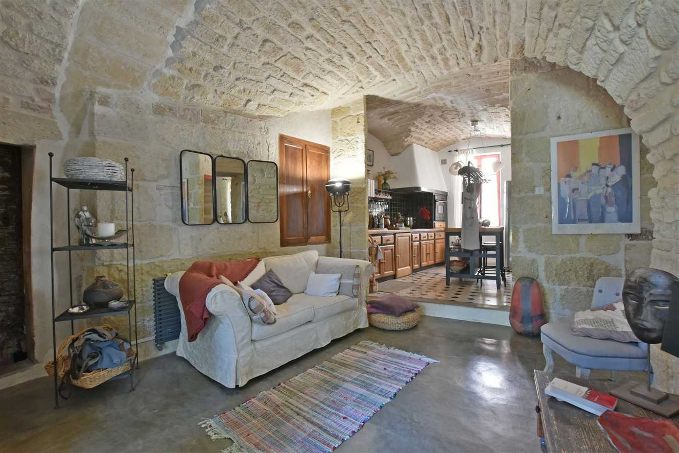 жилой дом в Sommieres, Occitanie 11998537