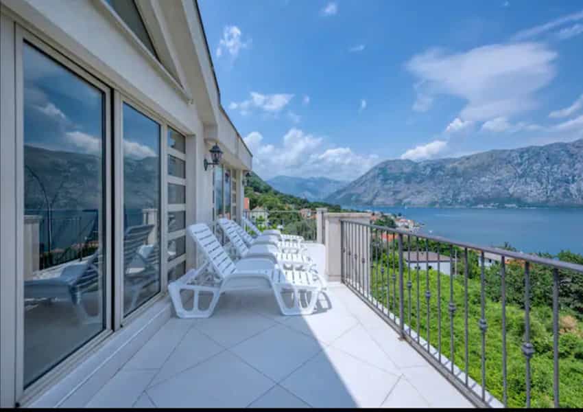 Condominium in Kotor, Kotor 11998672