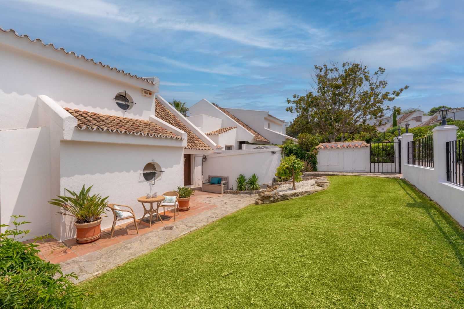 Rumah di San Roque, Andalusia 11999175