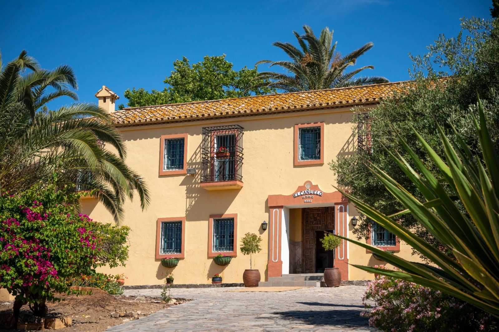 房子 在 San Roque, Andalucía 11999178