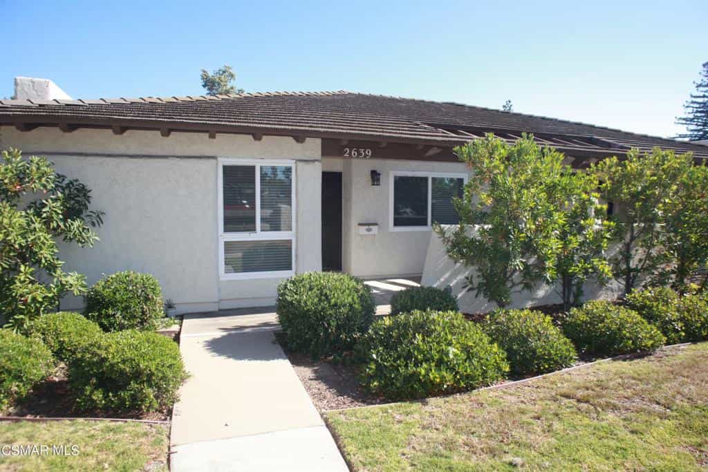 House in Thousand Oaks, California 11999431
