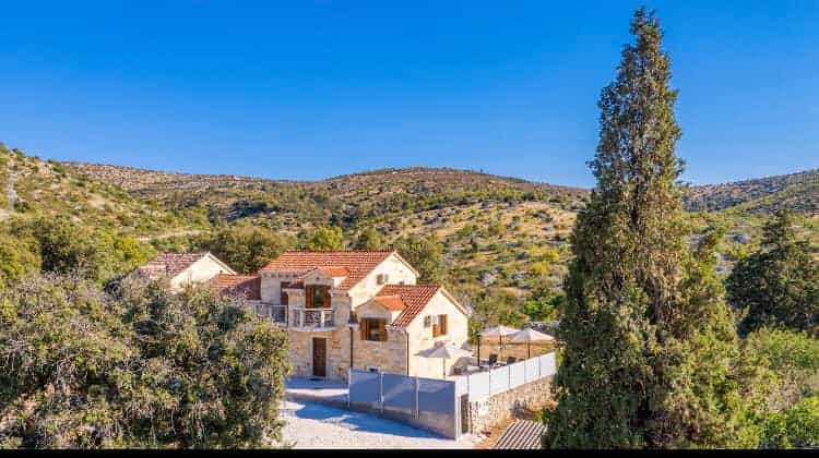 жилой дом в , Split-Dalmatia County 12000034