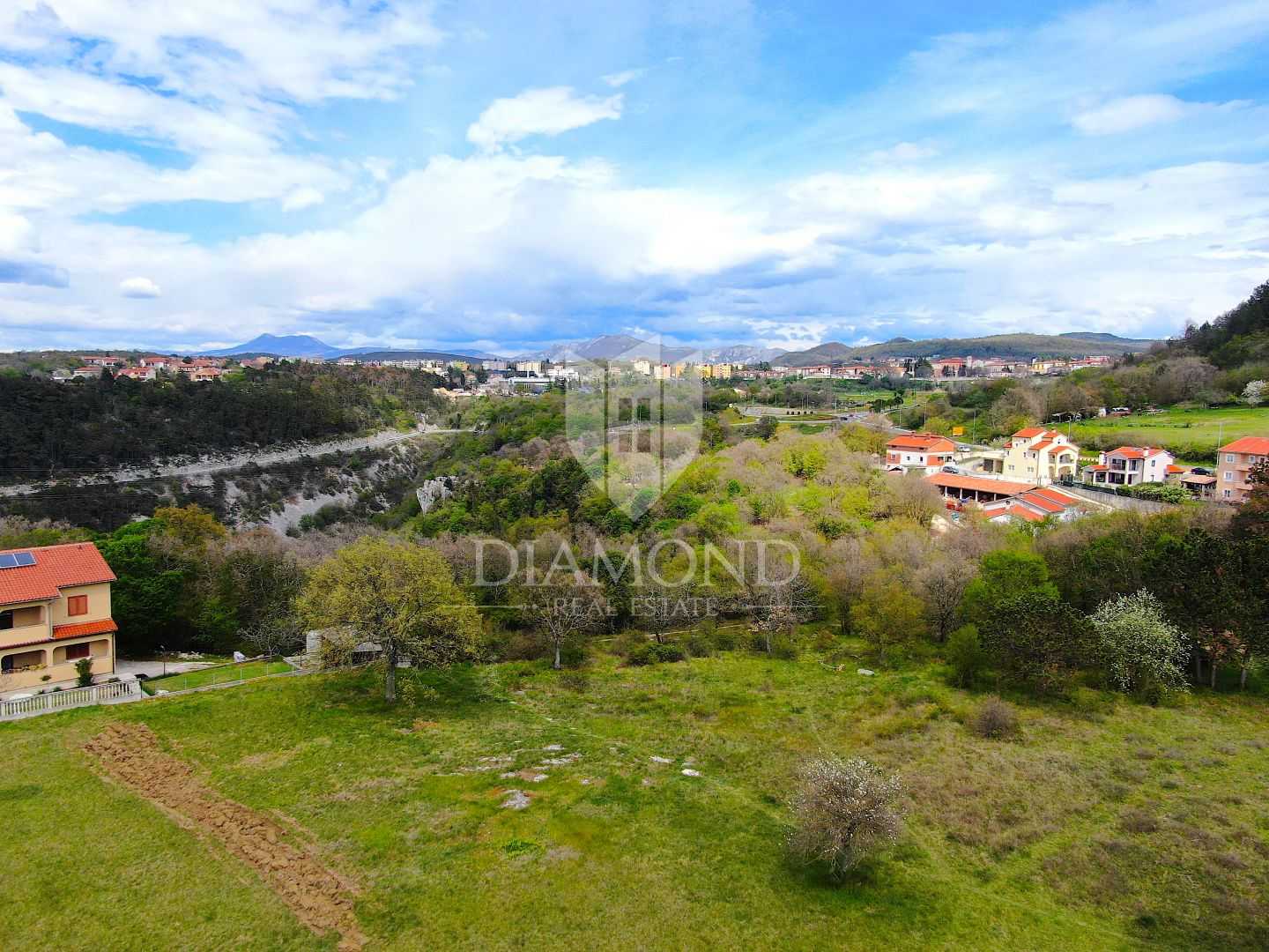 Land in Labin, Istria County 12000435
