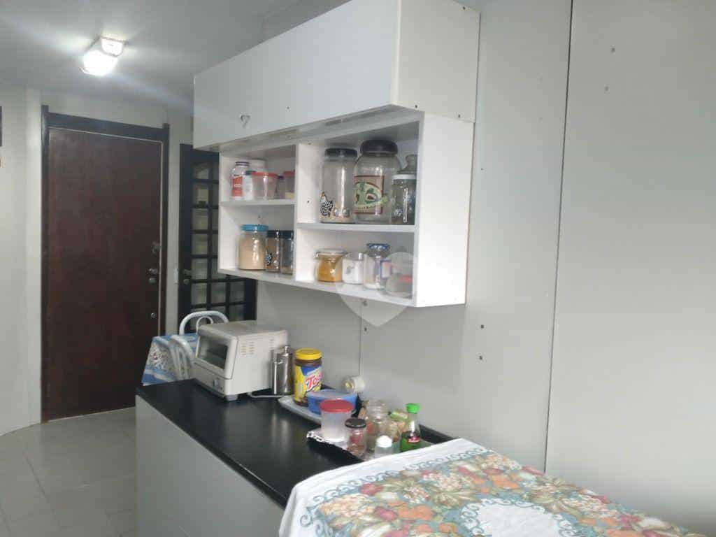 Condominium in , Rio de Janeiro 12000721