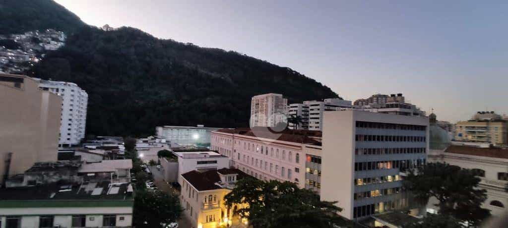 Condominium in Botafogo, Rio de Janeiro 12000765