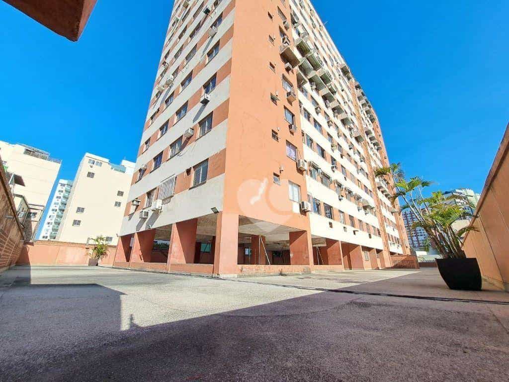 Condominium in , Rio de Janeiro 12000826