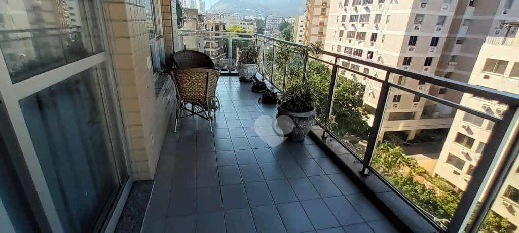 Condominium in Anil, Rio de Janeiro 12001046