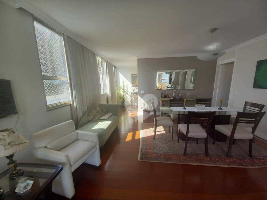 Condominium in Lagoa, Rio de Janeiro 12001048