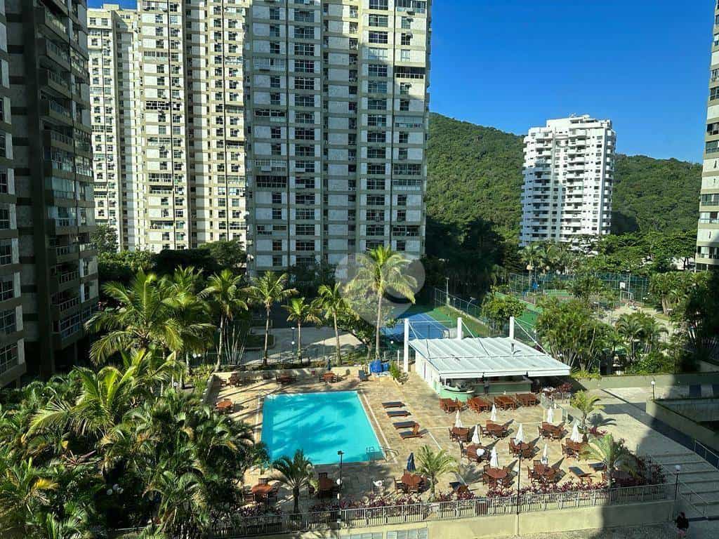 Condominium in , Rio de Janeiro 12001119