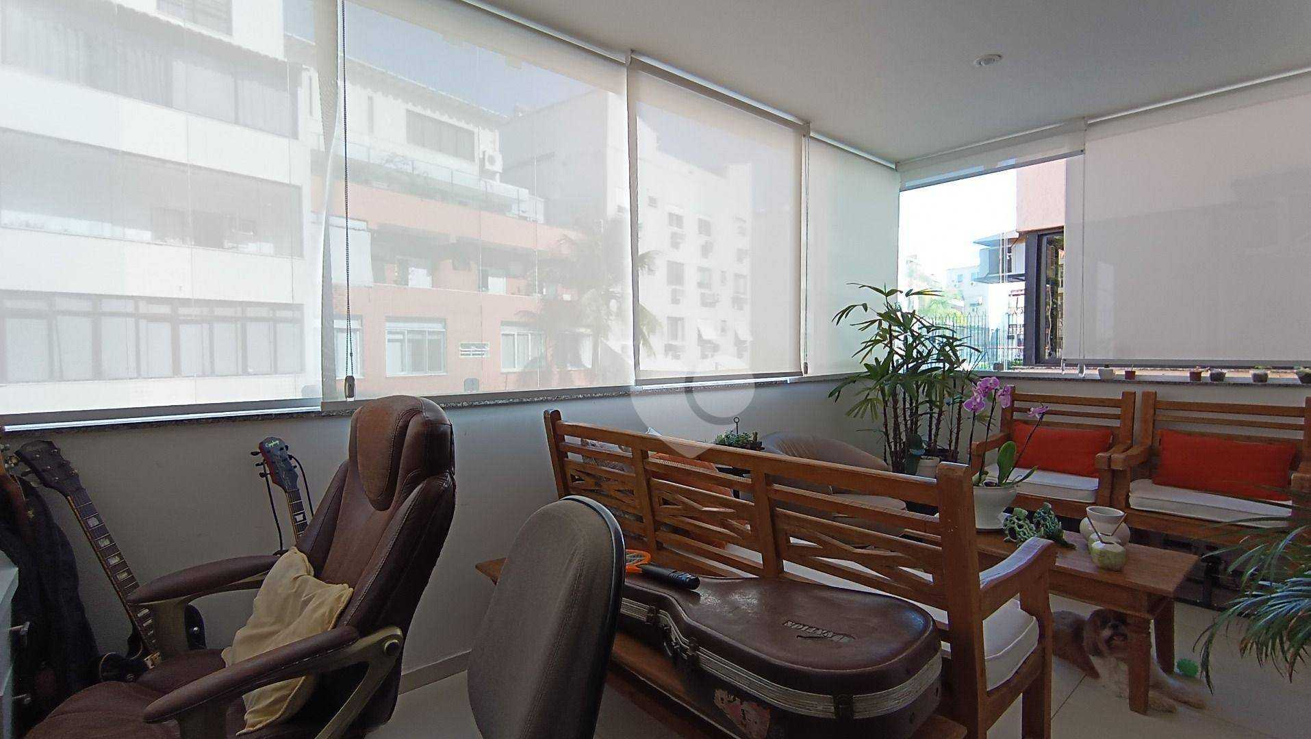 Condominium in Itanhanga, Rio de Janeiro 12001167