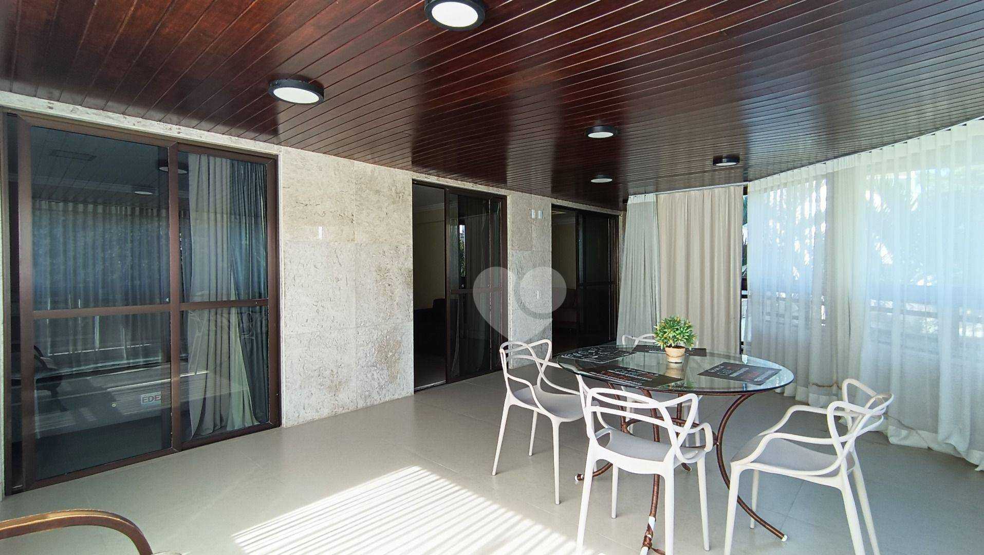 Condominium in Itanhanga, Rio de Janeiro 12001202