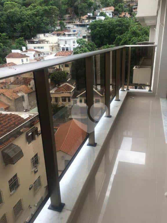عمارات في ماراكانا, ريو دي جانيرو 12001582