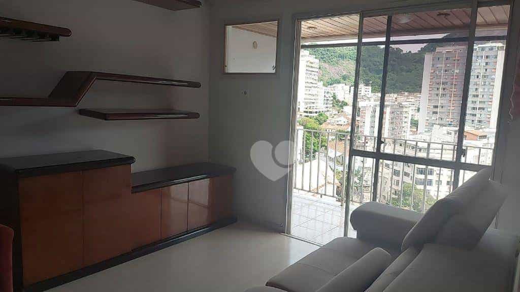 קוֹנדוֹמִינִיוֹן ב , Rio de Janeiro 12001818