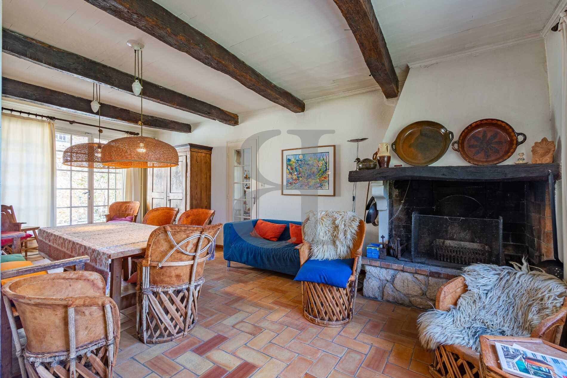 Dom w Bédoin, Provence-Alpes-Côte d'Azur 12002082