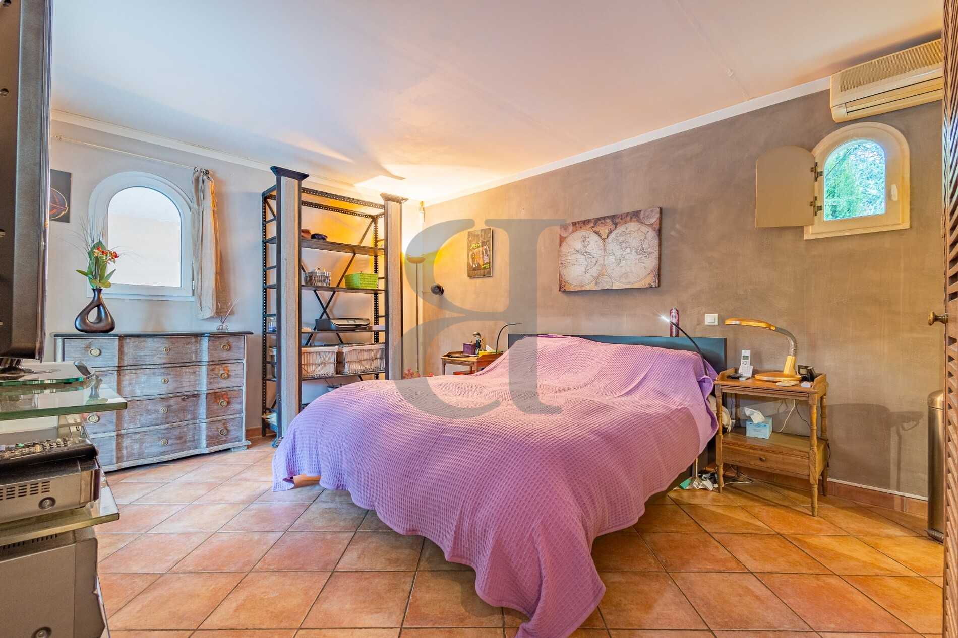 Casa nel Vaison-la-Romaine, Provence-Alpes-Côte d'Azur 12002088